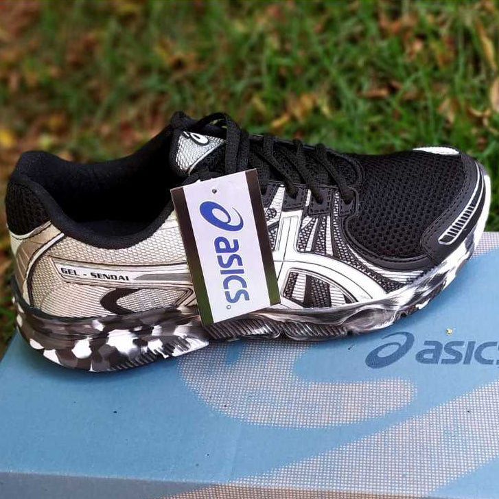 Tênis Asics Unissex Esportivo Super Leve e Confortável (ÚLTIMAS UNIDADES COM 40% DE DESCONTO)